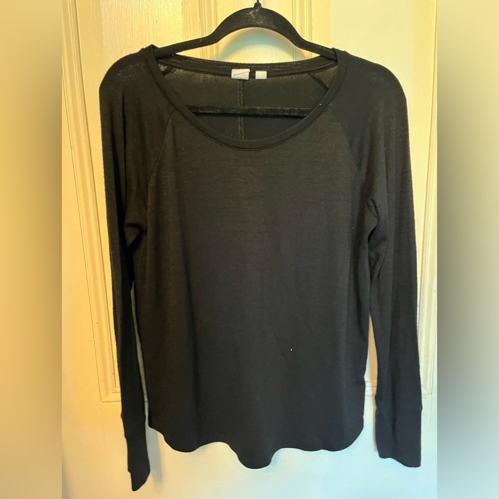 Gap Long Sleeve Black Scoop Neck Shirt Small